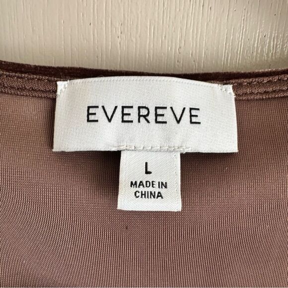 Evereve Kenna Velour  V-neck Surplice Wrap Brown Top - Picture 4 of 6